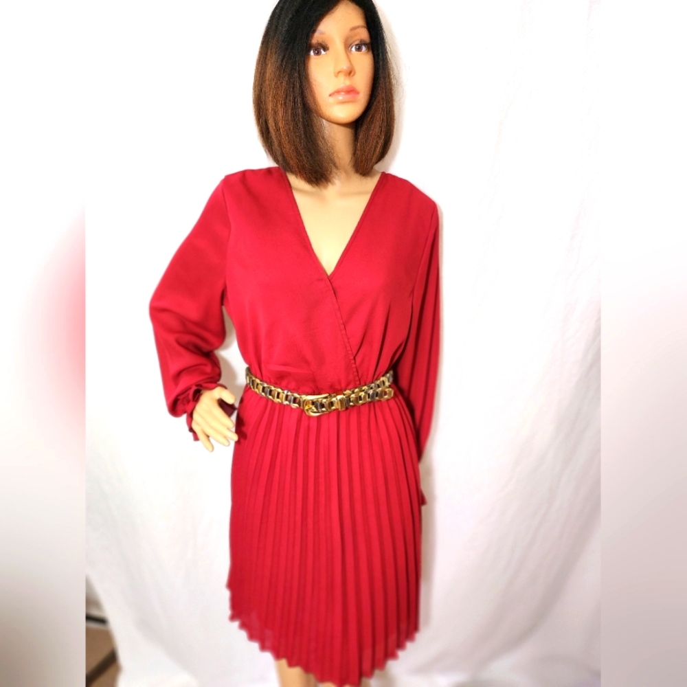 NWOT BBX Lephsnt Dress